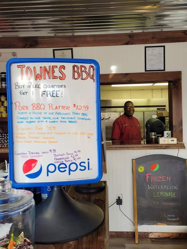 Townes Homemade BBQ - Broadway, VA